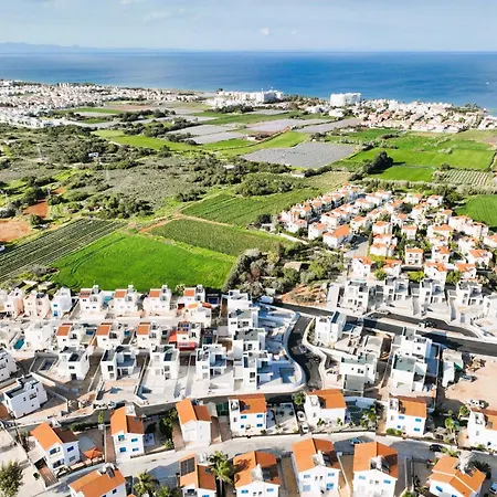 Vitalia - 3 En-suite Beds With Private Pool