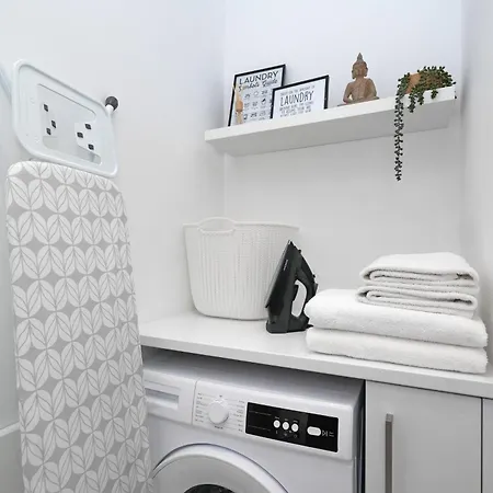 Vitalia - 3 En-suite Beds With Private Pool * Паралимни