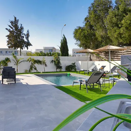 Vitalia - 3 En-suite Beds With Private Pool