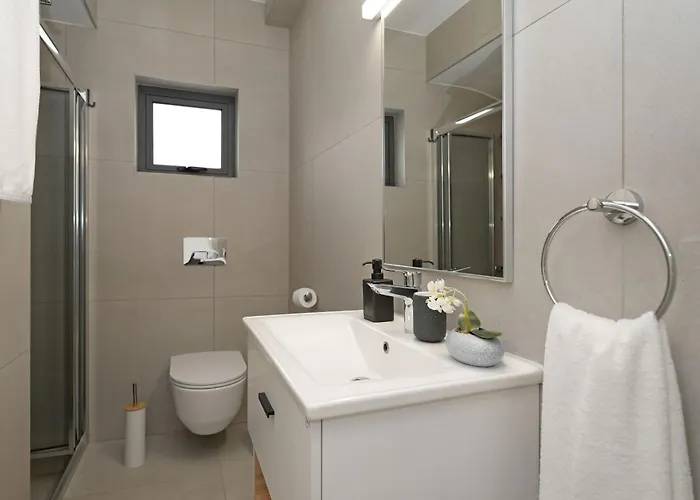 Vitalia - 3 En-suite Beds With Private Pool Villa *